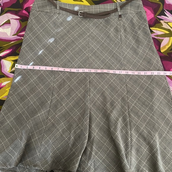 Brown skirt - Picture 7 of 9